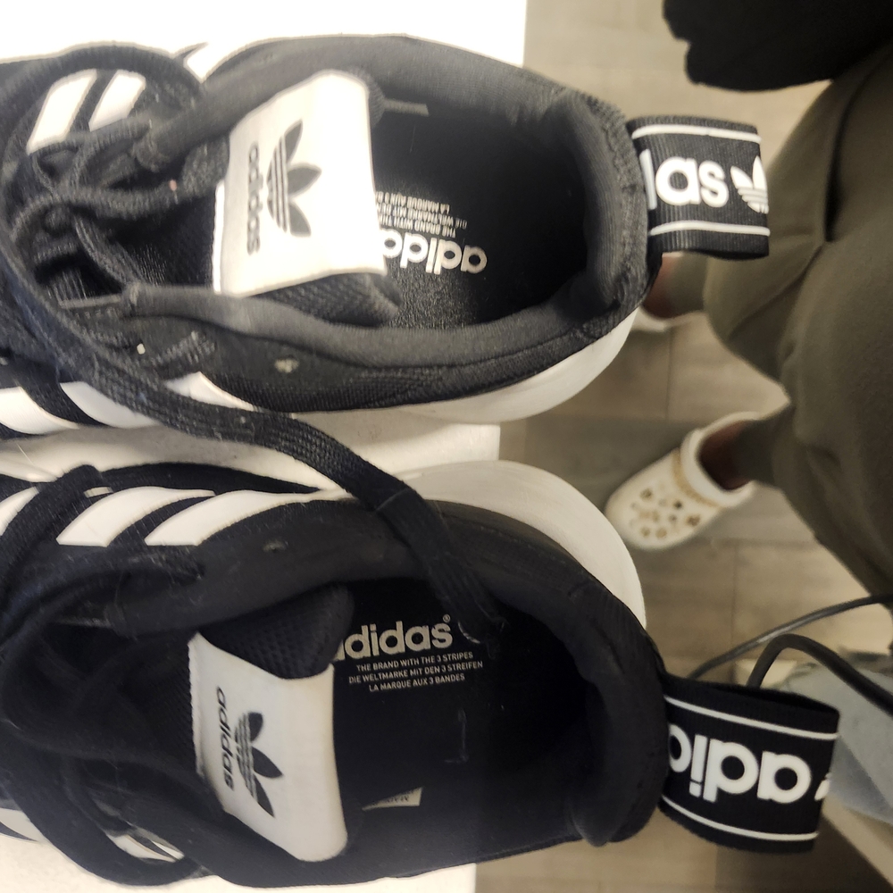 Adidas Black and White Sneakers - Picture 7 of 7